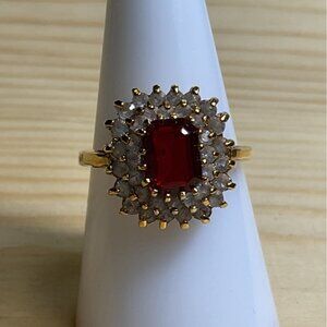 Vintage 14K HGE Z NDL Garnet Diamond Cluster Ring